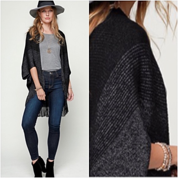 Boho Chic Knit Cardi Sweater Shrug Fringe O/S - Picture 4 of 6